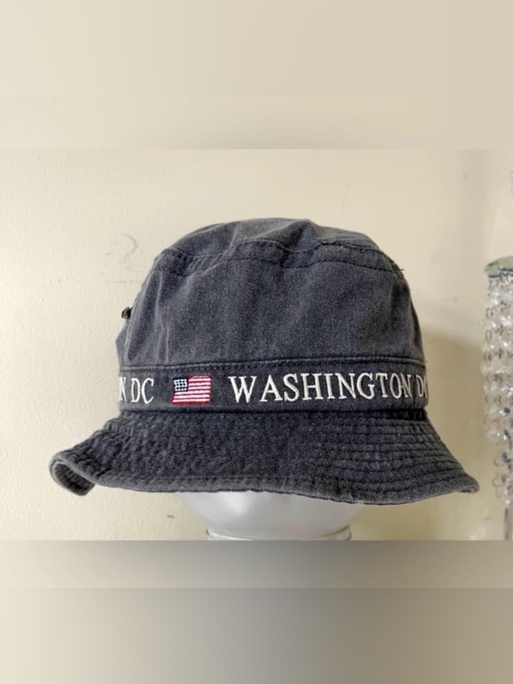 Washington DC Embroidered Bucket Hat EUC - Picture 4 of 4